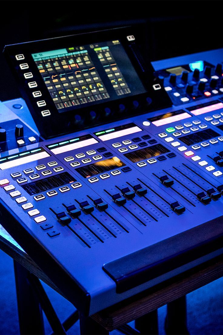 Professional Mixing Console - Studio Equipment